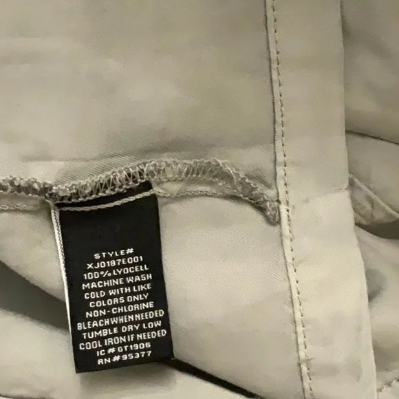 SANCTUARY long sleeve safari jacket with front pockets. Size M - Picture 7 of 8